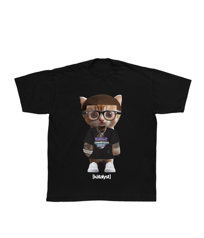 ADAPT KITTY TEE (REGULAR FIT)