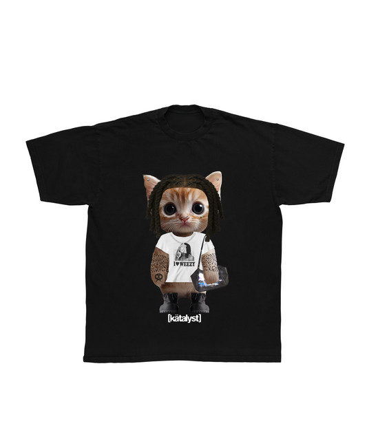 SKAIWATER KITTY TEE (REGULAR FIT)